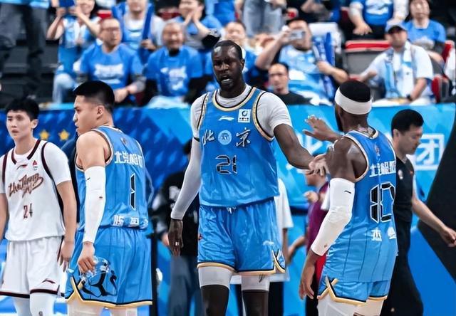 开云平台-今晨CBA常规赛焦点战；浙江稠州主帅复盘；悬念犹存；心理建设被强调的简单介绍